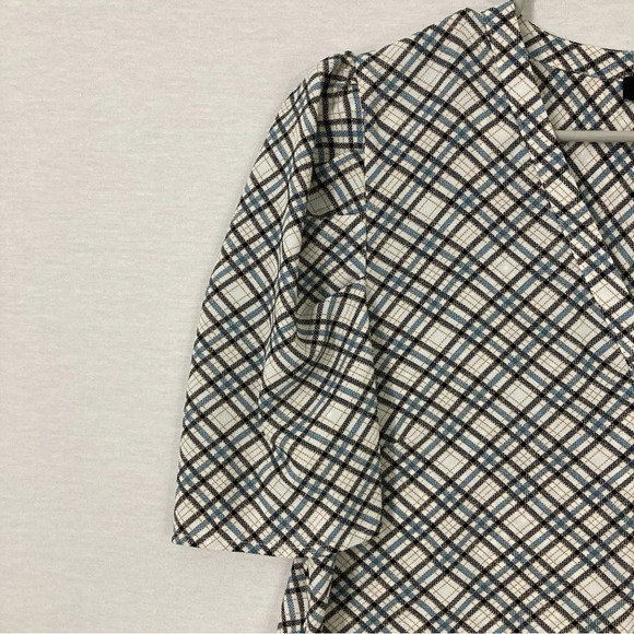 1. State Plaid V Neck Soft Lightweight Short Sleeve Button Down Large - Picture 7 of 10